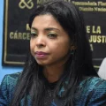 Yeni Berenice Reynoso dijo que la partida de su padre ha estremecido a la familia.
