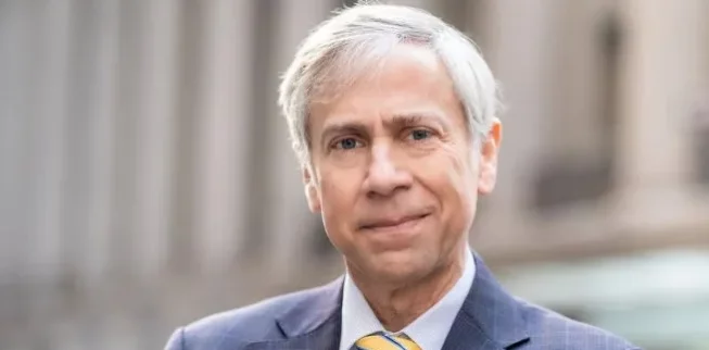 Barry Pollack: el abogado de alto perfil que defiende a Nicolás Maduro en EE.UU.