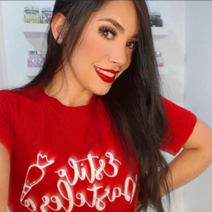 La sonrisa eterna de Esmeralda Moronta, pastelera de Alma Rosa I