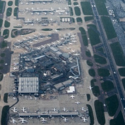 Vista del aeropuerto.  AP