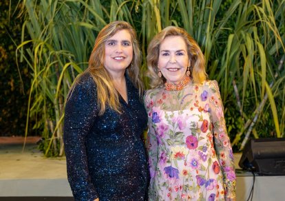 Lyanne Azqueta Fanjul y Lian Fanjul de Azqueta, organizadora del evento.