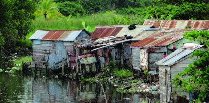 La desigualdad constituye un obstáculo para la reducción de la pobreza.,La desigualdad constituye un obstáculo para la reducción de la pobreza.