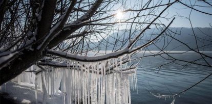 FRÍO EN SUIZA,FRÍO EN SUIZA