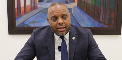 Luis Henríquez asegura senador Antonio Taveras “vive desconectado de la realidad”,Luis Henríquez asegura senador Antonio Taveras “vive desconectado de la realidad”