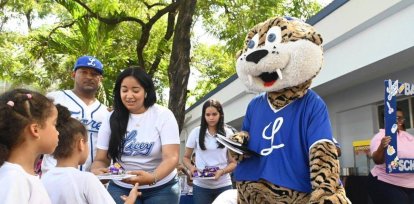 Licey visita colegio Apec Fernando Arturo de Meriño,Licey visita colegio Apec Fernando Arturo de Meriño