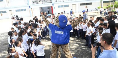 Licey visita colegio Apec Fernando Arturo de Meriño,Licey visita colegio Apec Fernando Arturo de Meriño