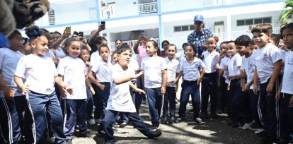 Licey visita colegio Apec Fernando Arturo de Meriño,Licey visita colegio Apec Fernando Arturo de Meriño