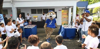 Licey visita colegio Apec Fernando Arturo de Meriño,Licey visita colegio Apec Fernando Arturo de Meriño