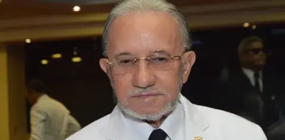 Sepultan restos de Amable Aristy Castro en Higüey,Sepultan restos de Amable Aristy Castro en Higüey