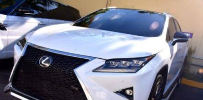 FOTOS: Vehículos de lujos, prendas, obras de artes…: Lo ocupado a extraditables,FOTOS: Vehículos de lujos, prendas, obras de artes…: Lo ocupado a extraditables