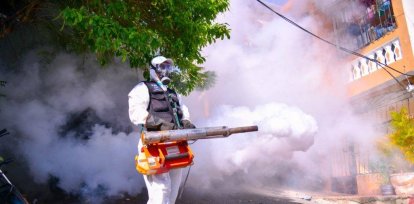 Salud Pública interviene el sector Los Ángeles Peralejos para controlar dengue,Salud Pública interviene el sector Los Ángeles Peralejos para controlar dengue