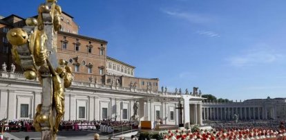 Tras mostrar su apoyo a parejas del mismo sexo, el papa abrió las puertas a “todos”,Tras mostrar su apoyo a parejas del mismo sexo, el papa abrió las puertas a “todos”