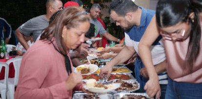 Candidato a alcalde realiza cena navideña en Tamboril,Candidato a alcalde realiza cena navideña en Tamboril