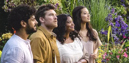 Imagen de los personajes que hacen los papeles de ángeles celestiales.,Imagen de los personajes que hacen los papeles de ángeles celestiales.