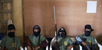 Los menores de Ayahualtempa harán labores de vigilancia, aseguraron los líderes de la comunidad. (BBC),Los menores de Ayahualtempa harán labores de vigilancia, aseguraron los líderes de la comunidad. (BBC)