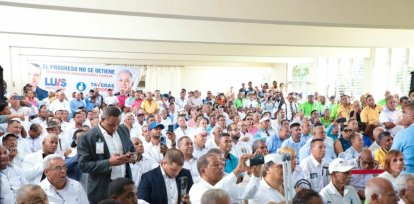 Luis Abinader recibe apoyo de Movimiento de Taxistas Turísticos,Luis Abinader recibe apoyo de Movimiento de Taxistas Turísticos