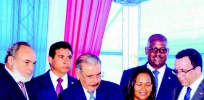 El presidente Danilo Medina durante inauguración de escuela como parte de gestión del 4% del PIB para educación. (Foto de archivo).,El presidente Danilo Medina durante inauguración de escuela como parte de gestión del 4% del PIB para educación. (Foto de archivo).