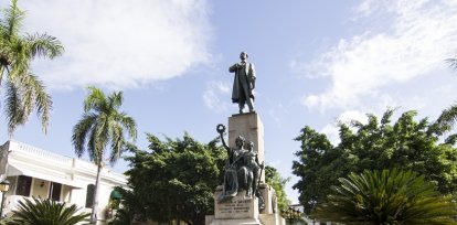 De paseo por parques de la Ciudad Colonial,De paseo por parques de la Ciudad Colonial