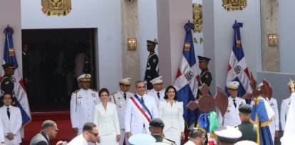 En fotos: ¿Cómo llegó Abinader al Teatro Nacional para tomar posesión de su segundo mandato?,En fotos: ¿Cómo llegó Abinader al Teatro Nacional para tomar posesión de su segundo mandato?