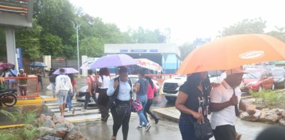 Fotos: Fuertes lluvias arropan el Gran Santo Domingo,Fotos: Fuertes lluvias arropan el Gran Santo Domingo