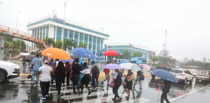 Fotos: Fuertes lluvias arropan el Gran Santo Domingo,Fotos: Fuertes lluvias arropan el Gran Santo Domingo