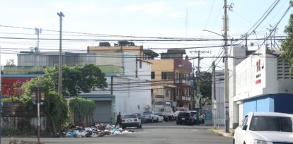 Fotos | Año Nuevo en la Capital: Resaca festiva, basura y calles «vacías»,Fotos | Año Nuevo en la Capital: Resaca festiva, basura y calles «vacías»