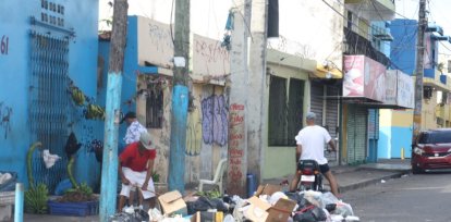 Fotos | Año Nuevo en la Capital: Resaca festiva, basura y calles «vacías»,Fotos | Año Nuevo en la Capital: Resaca festiva, basura y calles «vacías»