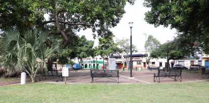 Fotos | Año Nuevo en la Capital: Resaca festiva, basura y calles «vacías»,Fotos | Año Nuevo en la Capital: Resaca festiva, basura y calles «vacías»