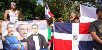 En fotos la concentración de la Antigua Orden en el Parque Independencia en contra de la migración haitiana,En fotos la concentración de la Antigua Orden en el Parque Independencia en contra de la migración haitiana