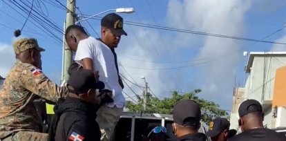 Agentes de Migración detienen a ciudadanos haitianos,Agentes de Migración detienen a ciudadanos haitianos