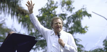Jimmy Swaggart| la historia el famoso pastor que descubrieron en un hotel con una prostituta,Jimmy Swaggart| la historia el famoso pastor que descubrieron en un hotel con una prostituta