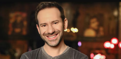 Radvinsky se convirtió en una especie de leyenda entre los multimillonarios debido a su vida completamente reservada.