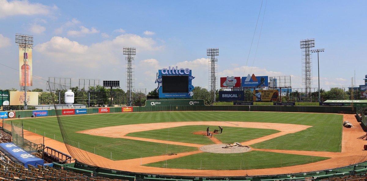 Estadio de béisbol durante la temporada 2026-2027 de la Liga de Béisbol Profesional de la República Dominicana