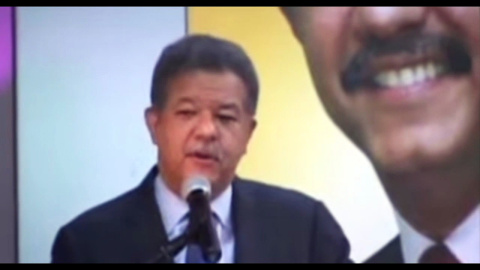 Leonel Fernández hablando de Carlos Batista