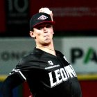 Lael Lockhart durante su actuación de anoche frente a los Tigres del Licey en el Estadio Quisqueya Juan Marichal
