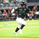 Euribiel Angeles, de las Estrellas Orientales,  remolcó dos vueltas.