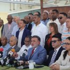 Iván García junto a otros dirigentes del sector comercial de todo el país.