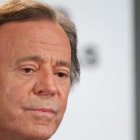 Julio Iglesias es señalado de abuso sexual.
