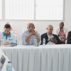 Al centro  el destacado técnico Tony   Mesa, durante el acto.