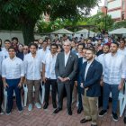 El mandatario fue abordado sobre temas de liderazgo, democracia y su trabajo político, desde sus inicios, experiencia y trayectoria.