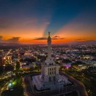 Impresionante atardecer en Santiago captado por el fotógrafo Hadzael Gómez
