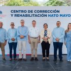 Víctor -Ito- Bisonó, dio inicio formal a los trabajos de construcción del nuevo Centro de Corrección y Rehabilitación Hato Mayor.