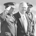 Rumsfeld alentará apoyo Haití