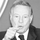 Ex presidentes de CR se defienden por internet