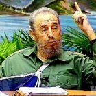 Castro vuelve a fustigar política EU