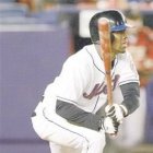 Reyes ayuda triunfo Mets: dispara tres hits <BR>y se roba tres bases; Neifi y Aramis dos hits