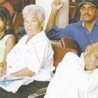 Pacientes piden salida a conflicto