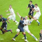 República Checa golea 3-0 a EU