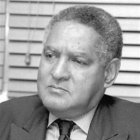 LUIS ARIAS <BR><STRONG>Pide no politizar elección JCE</STRONG>