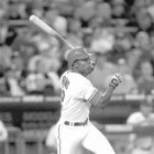 Soriano llega a 45 H4 Uribe también la saca; Ortiz y Carmona pierden; Hanley, de 4-3 y se roba dos; Germán, par de hits